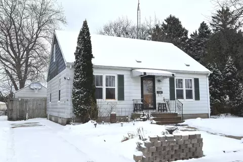 7733 34th, Kenosha, WI 53142