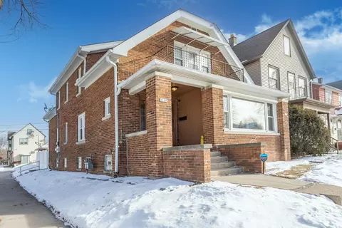 1100 S 61st #1102, West Allis, WI 53214