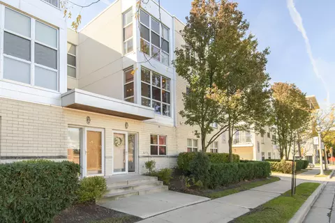 2114 N Commerce, Milwaukee, WI 53212