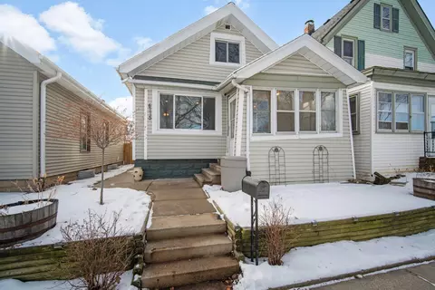6115 W Lapham, West Allis, WI 53214