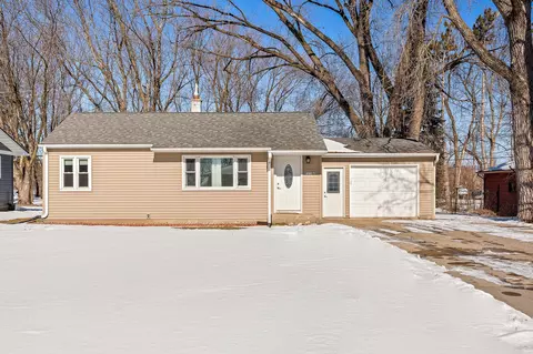 1371 County Road Ss # A, Onalaska, WI 54650