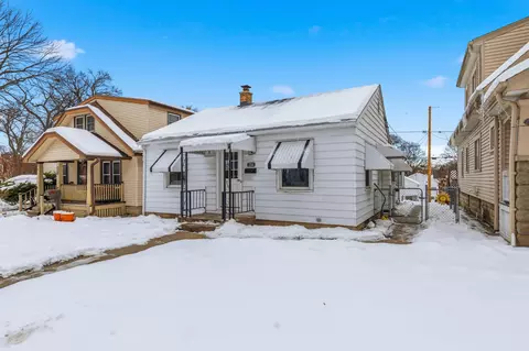 2706 S 48th, Milwaukee, WI 53219