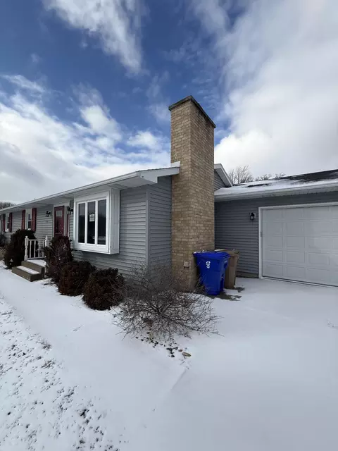 2618 45th, Kenosha, WI 53144