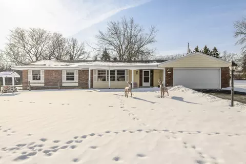 17685 Evergreen, Brookfield, WI 53045