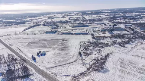 1885 W State #1673, Hartford, WI 53027