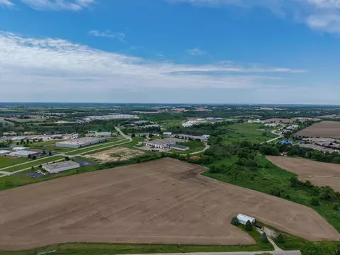1885 W State #1673, Hartford, WI 53027