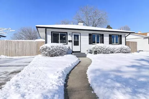 8528 17th, Kenosha, WI 53143