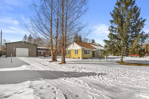 6524 244th, Paddock Lake, WI 53168