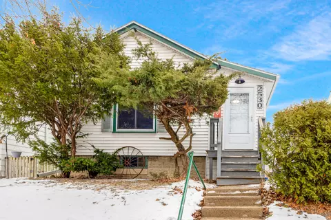 2530 S Austin, Milwaukee, WI 53207
