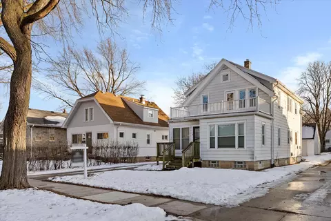 911 W Eula #913, Glendale, WI 53209