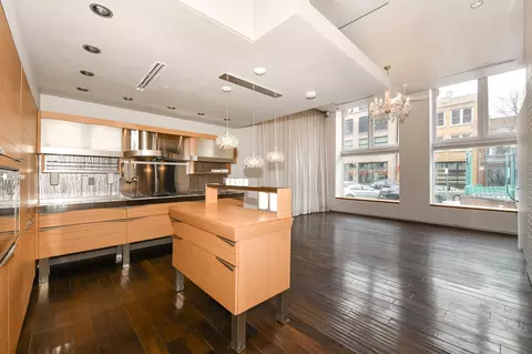 234 N Broadway #103, Milwaukee, WI 53202