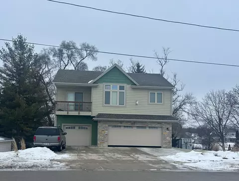 460460 A Cottonwood, Hartland, WI 53029