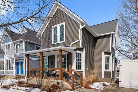 118 E Van Buren, Port Washington, WI 53074