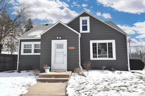 4537 33rd, Kenosha, WI 53144
