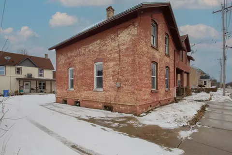 504 E Division #506, Watertown, WI 53098