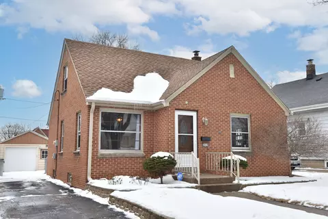 3019 N 74th, Milwaukee, WI 53210