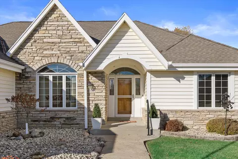 6330 Ptarmigan, Mount Pleasant, WI 53406