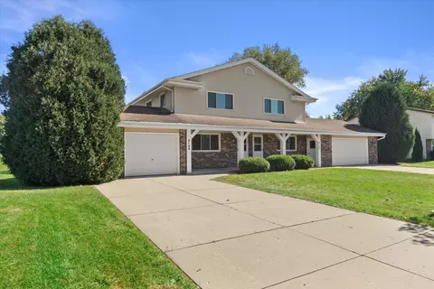 8148 S 88th, Franklin, WI 53132