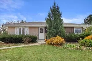 707 W Maplewood, Milwaukee, WI 53221