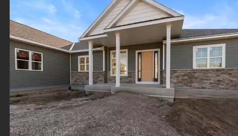 2161 Wallace Lk #LT 10, Trenton, WI 53090