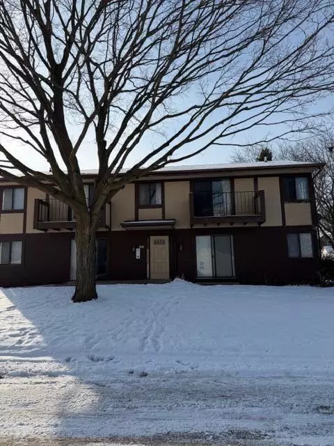 2319 Maryland, Racine, WI 53403