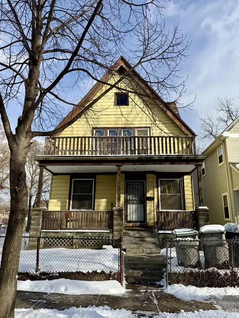 2448 N 28th, Milwaukee, WI 53210