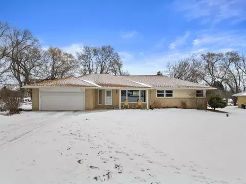 w124s8276 N N Cpe, Muskego, WI 53150