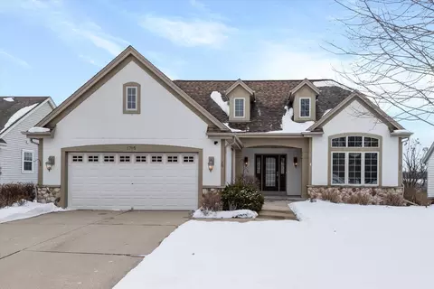 1705 Tumbleweed, West Bend, WI 53095