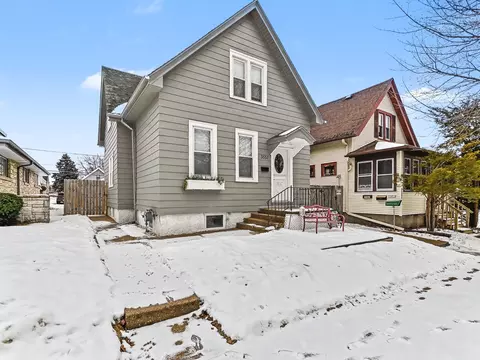 3551 E Armour, Cudahy, WI 53110