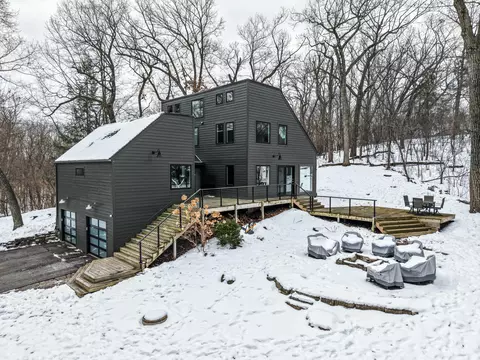 n55w30923 County Road K, Merton, WI 53029