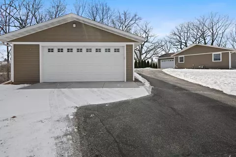 30527 Mountain, Waterford, WI 53185
