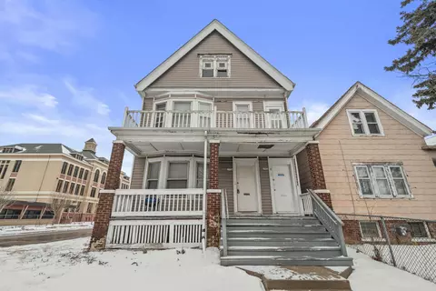 1932 W Brown #1934, Milwaukee, WI 53205