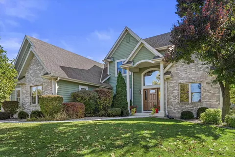 n54w16055 Westwind, Menomonee Falls, WI 53051