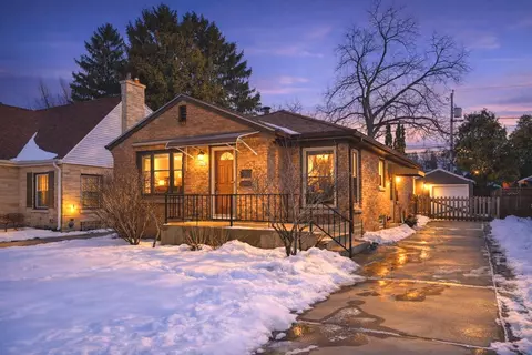 2440 S 81st, West Allis, WI 53219