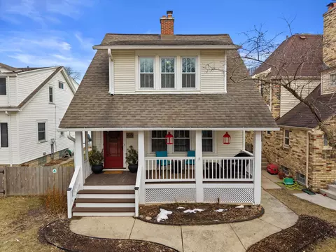 4924 N Larkin, Whitefish Bay, WI 53217
