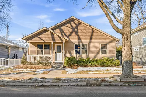 1212 7th, La Crosse, WI 54601