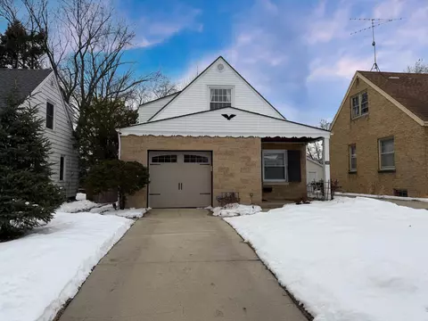 161 S 79, Milwaukee, WI 53214