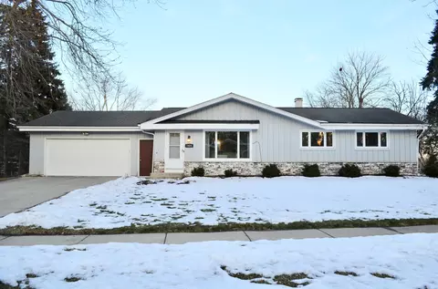 7424 S Chapel, Oak Creek, WI 53154