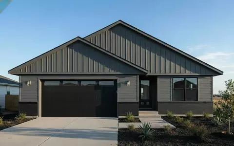 1001 American, Holmen, WI 54636