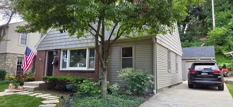 1291 Martha Washington, Wauwatosa, WI 53213