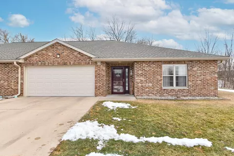 112 Eastfield, Darien, WI 53114