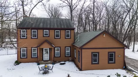 13737 N Lake Shr, Mequon, WI 53097