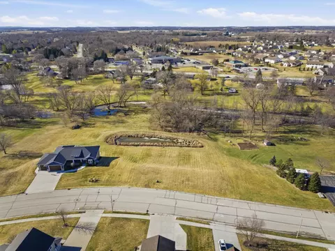 Lt2 Audubon, Howards Grove, WI 53083
