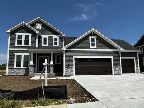 1750 Switchgrass, Oconomowoc, WI 53066