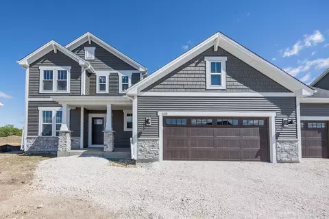 1750 Switchgrass, Oconomowoc, WI 53066