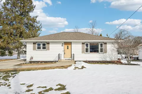 116 Mary, Watertown, WI 53094