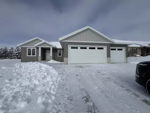 538 Oriole, Howards Grove, WI 53083