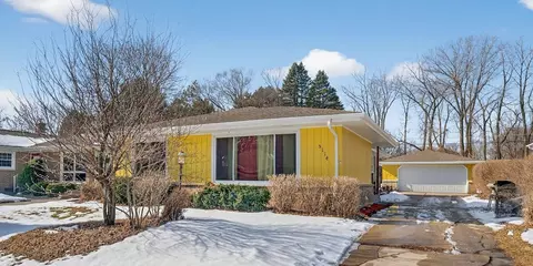 5114 Ruby, Racine, WI 53402