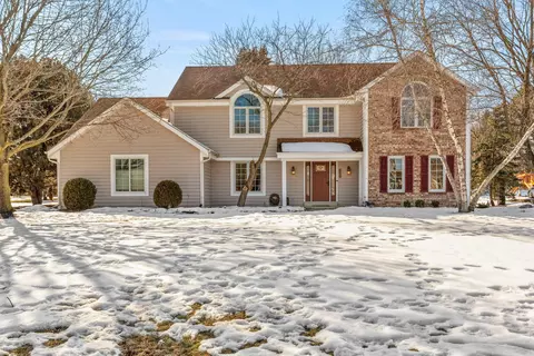 20305 Downing, Brookfield, WI 53045