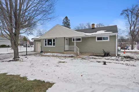 4430 N Brookfield, Brookfield, WI 53045